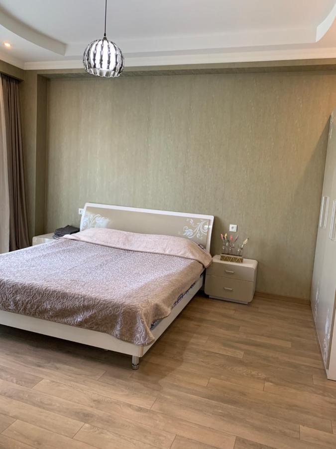 Apartment In The New City Tbilisi Buitenkant foto