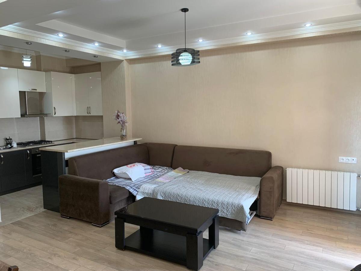Apartment In The New City Tbilisi Buitenkant foto